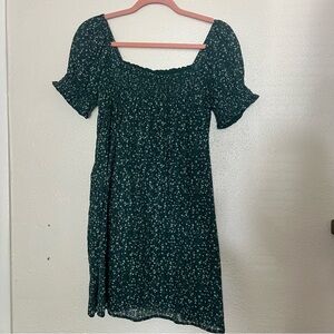 American Eagle Bubble Sleeve Green Floral Dress